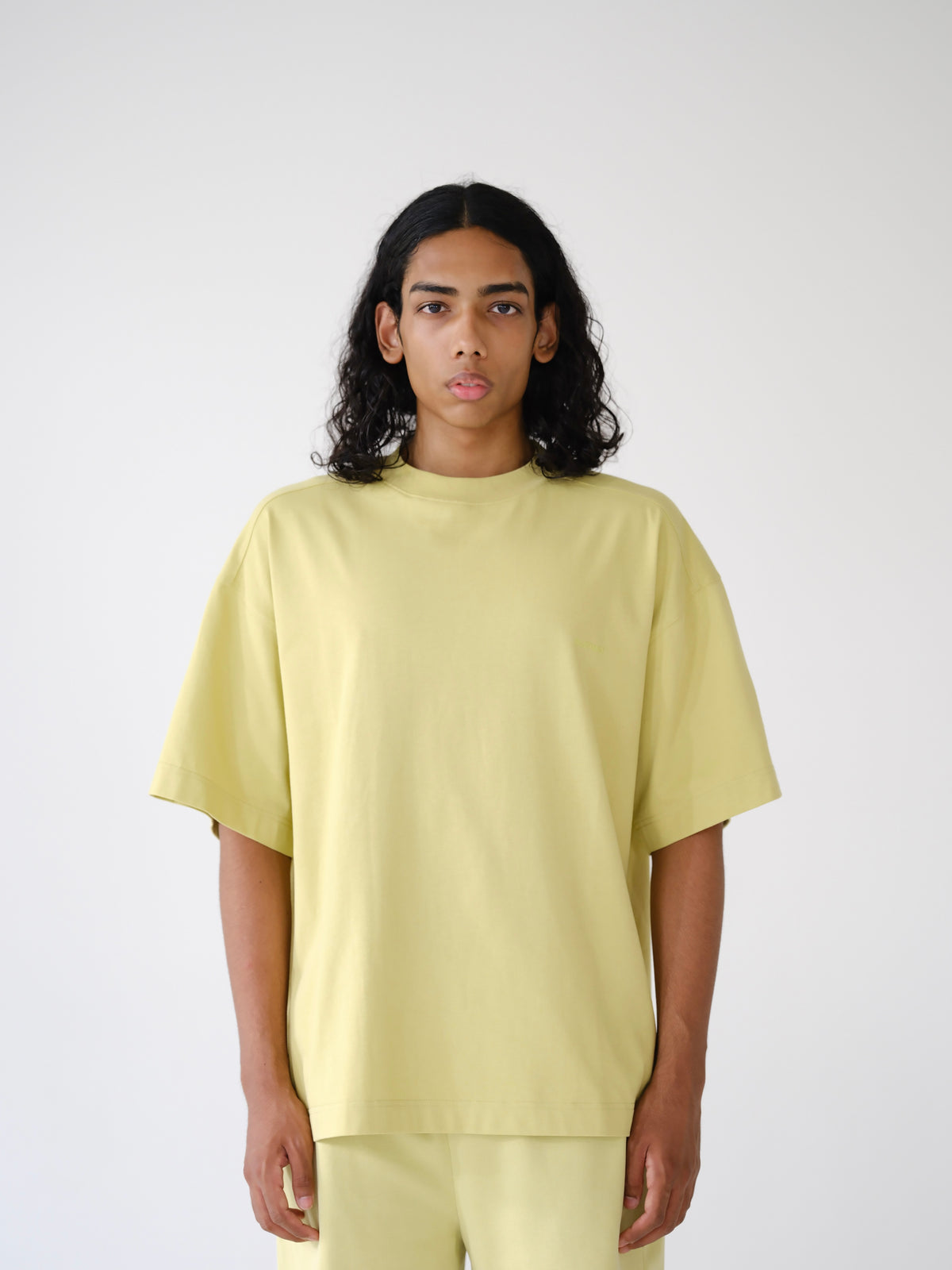 クラシック　ロゴTシャツ
